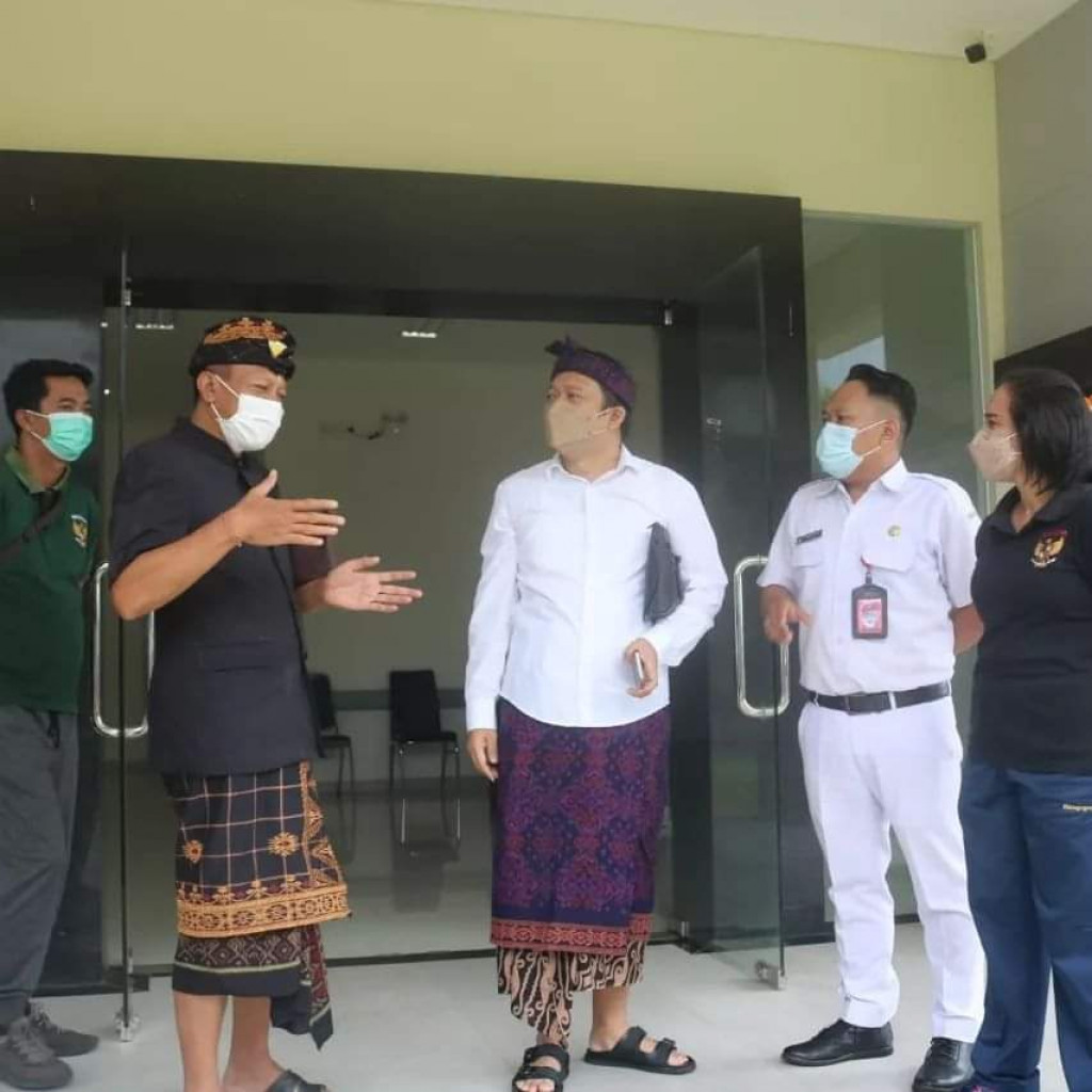 KUNJUNGAN KEPALA DINAS KESEHATAN BADUNG KE PUSKESMAS ABIANSEMAL 1